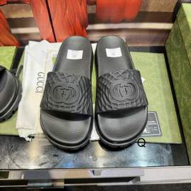 Picture of Gucci Slippers _SKUGuccisz35-47BS06081804